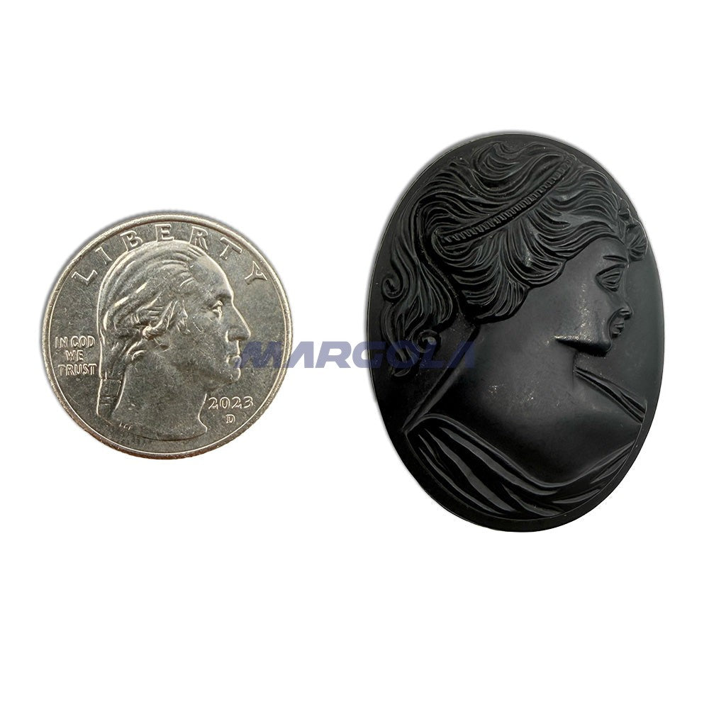 Vintage Glass Oval 40x30mm Black