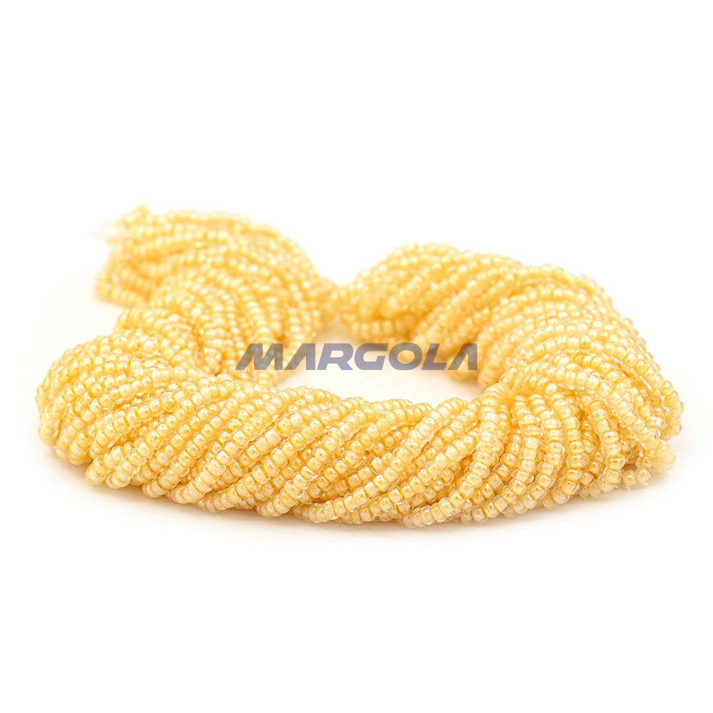 SEED 10/0 Crystal Luster Yellow Lined PRECIOSA ORNELA BEADS