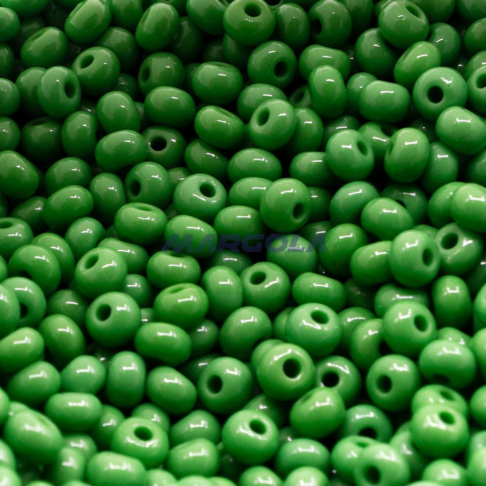 SEED 6/0 GREEN OPAQUE PRECIOSA ORNELA BEADS
