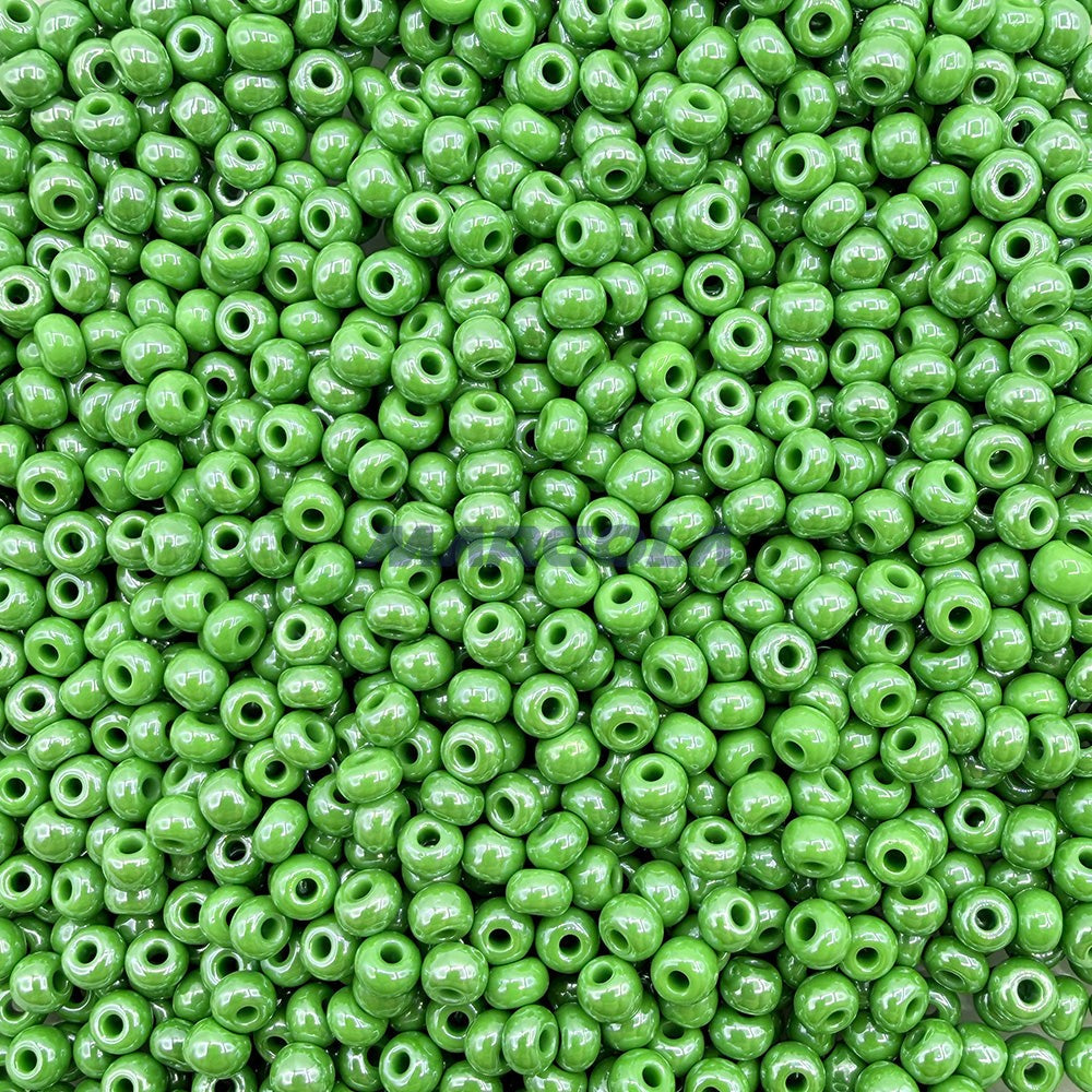 SEED 6/0 MINT GREEN OPAQUE LUSTER PRECIOSA ORNELA BEADS